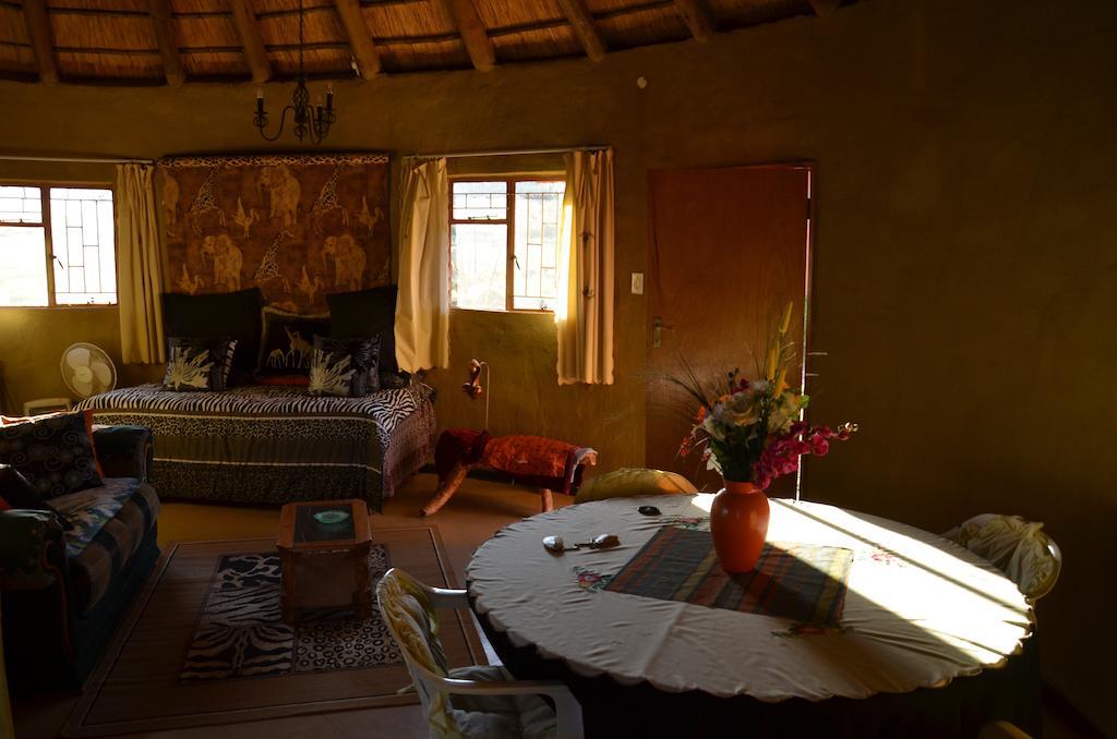 Bama Lodge Rietfontein Buitenkant foto