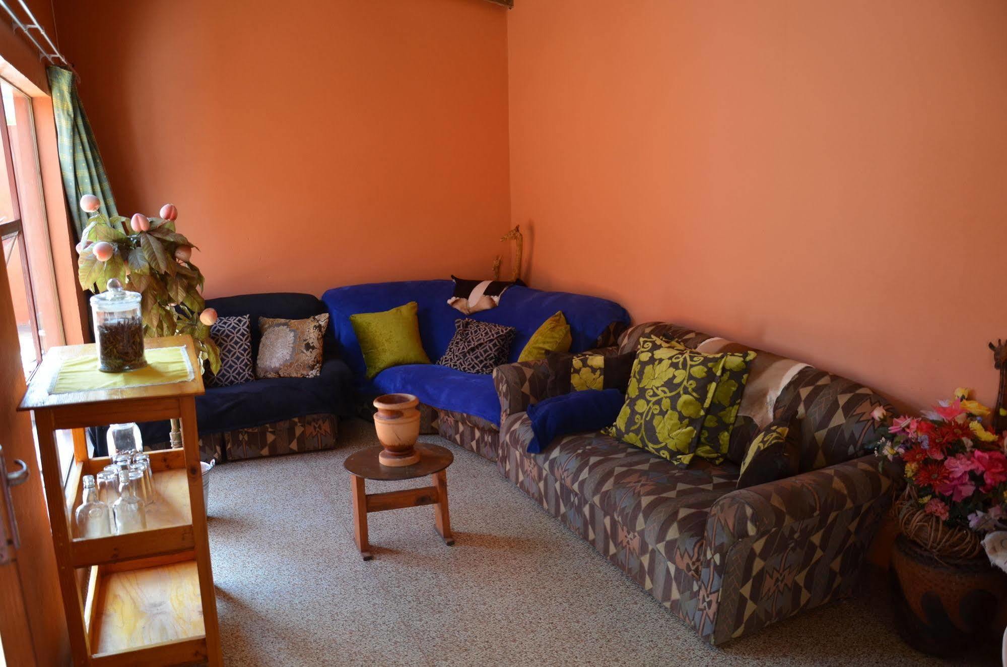 Bama Lodge Rietfontein Buitenkant foto