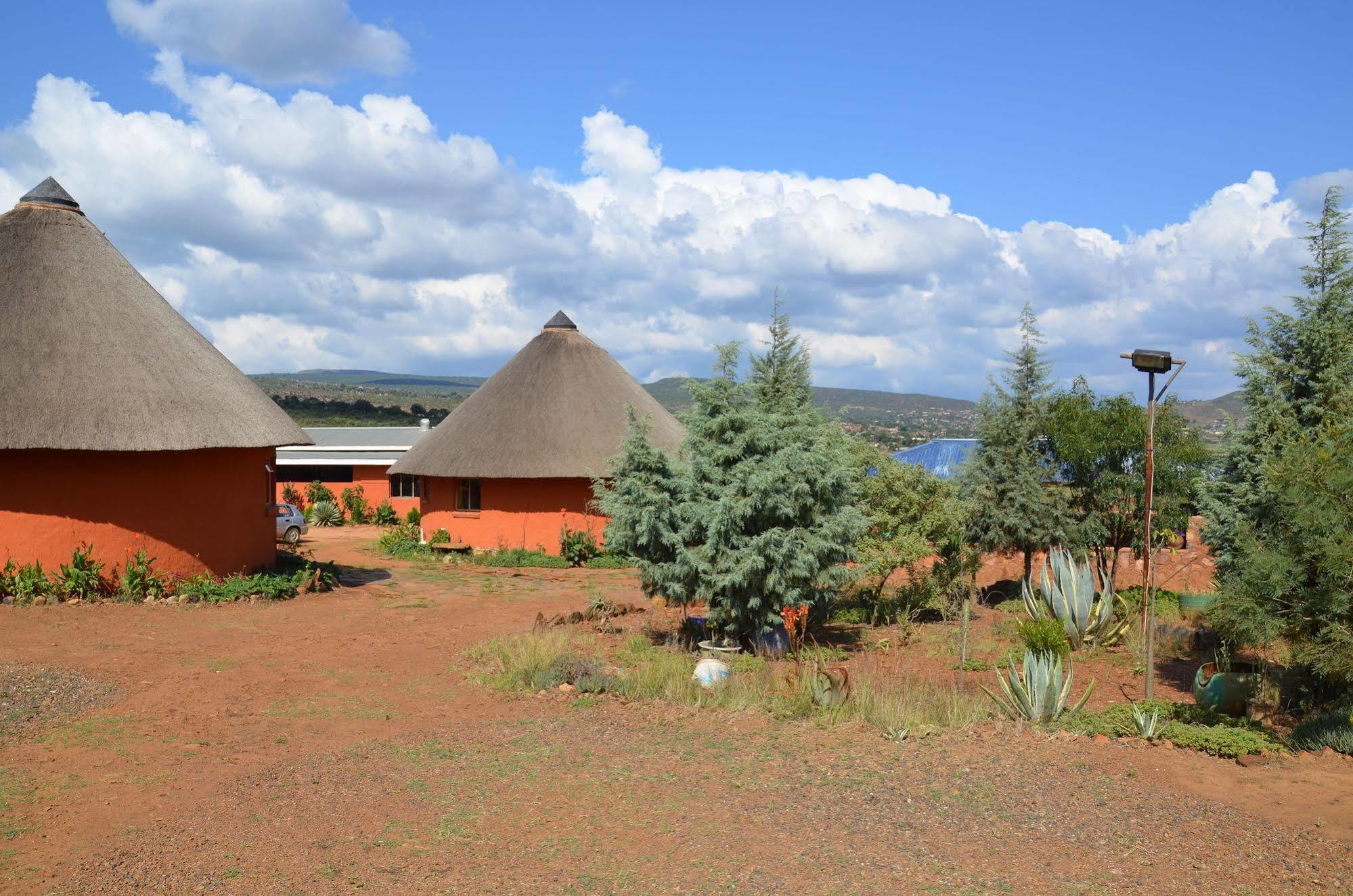 Bama Lodge Rietfontein Buitenkant foto