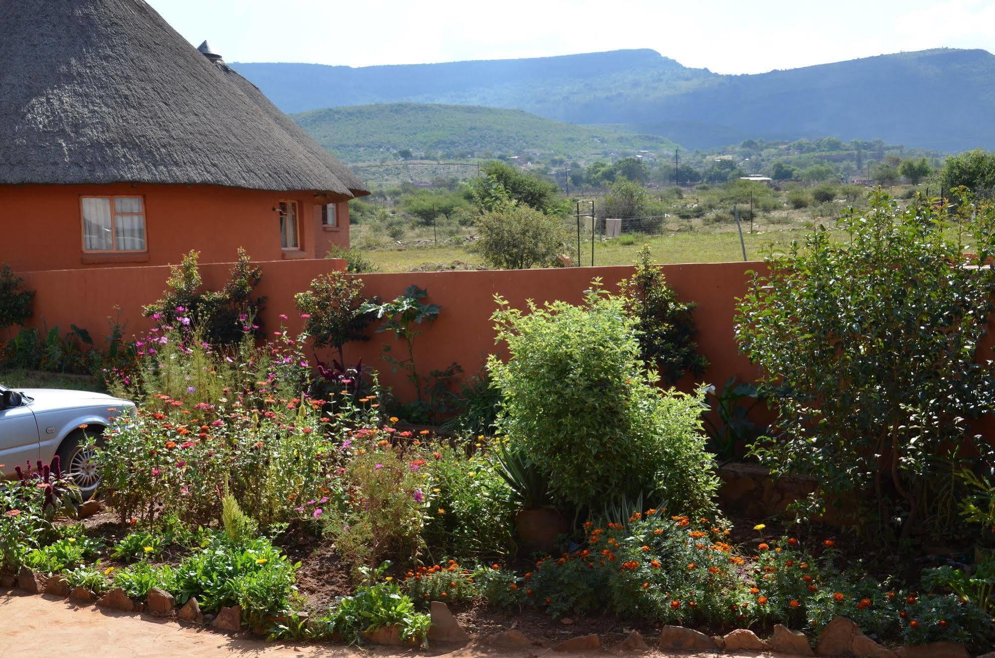 Bama Lodge Rietfontein Buitenkant foto